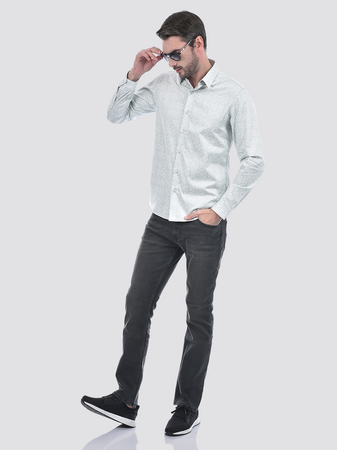 Numero Uno Men Floral Print Green Shirt